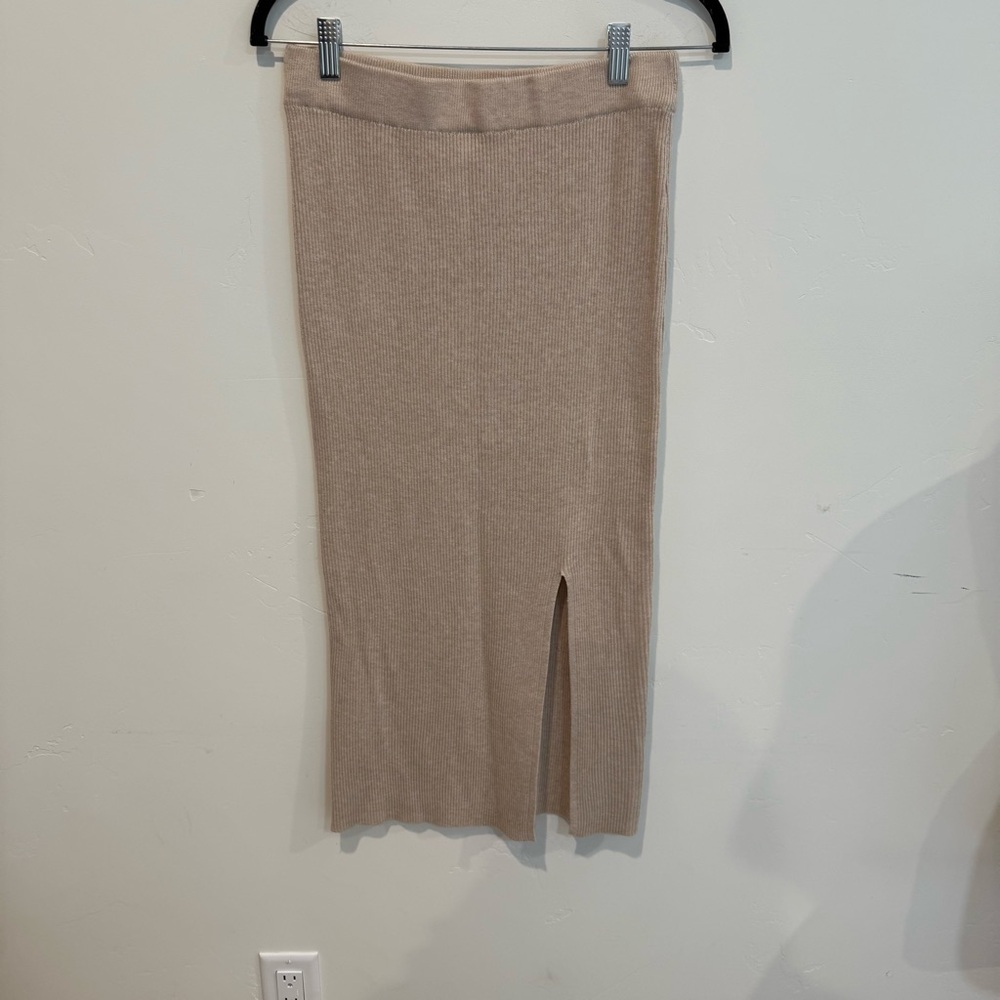 Olive & Oak Tan Knit Heather Oatmeal Ribbed Pencil Skirt Womens Medium Career